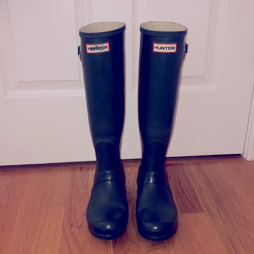 Hunter rain boots, forest green